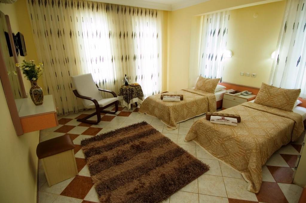 Sevi Classic Hotel Fethiye Room photo